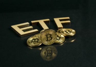 bitcoin-etf-outlook-brightens-as-sec-chair-promises-regulatory-updates-post-court-decisions
