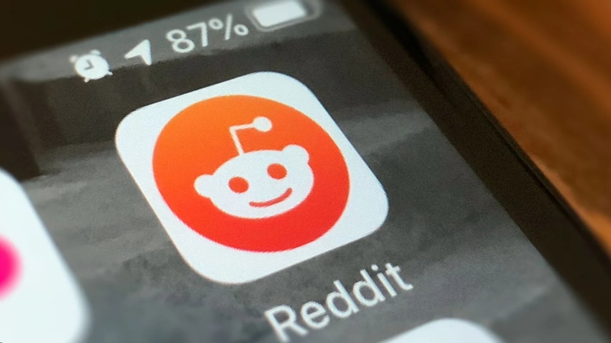 reddit-to-test-ai-powered-search-result-pages